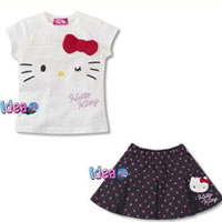 ชุดเสื้อกระโปรง-Hello-Kitty-ขยิบตา-สีขาว