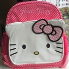 กระเป๋าเป้-Hello-Kitty-ลายจุด-สีชมพูเข้ม