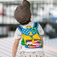 เสื้อยืดคอกลม-เป้หลัง-Backpack-สีขาว(ไต้หวัน)