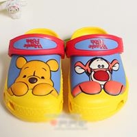 รองเท้าแตะสีเหลือง-Pooh_Tigger-(Crocs)