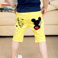 กางเกงขาสามส่วน-พี่-Mickey-Mouse-โชว์ก้น-สีเหลือง