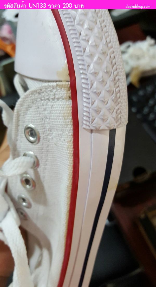 รองเท้าผ้าใบ Converse สไตล์ชมพู่ สีขาว (ตำหนิ)