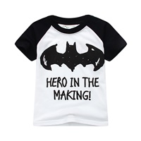 เสื้อยืดเด็ก-Batman-Hero-In-The-Making-สีขาว