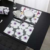 แผ่นรองจานบนโต๊ะอาหาร-ลาย-Marimekko-สีเทา(เซต-4-ผืน)