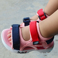 รองเท้ารัดส้น-สไตล์-Fila-Sandals-Roman-สีชมพู