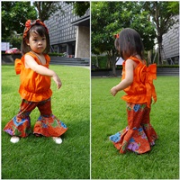 ชุดไทยเสื้อคอกระเช้า-กางเกงขาม้า-สีส้ม